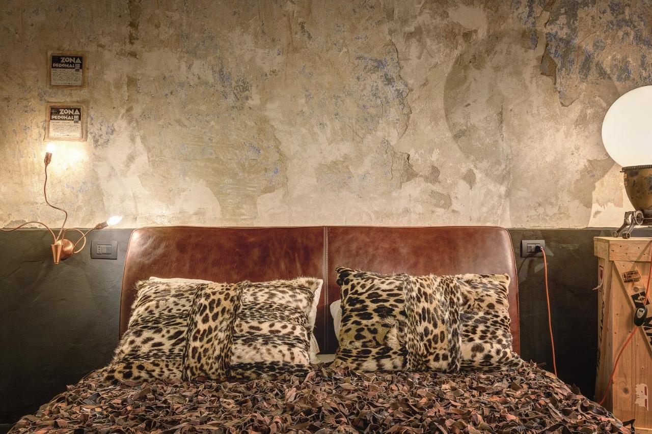 Zona Pedonale - Roughluxe Home Arezzo Bagian luar foto